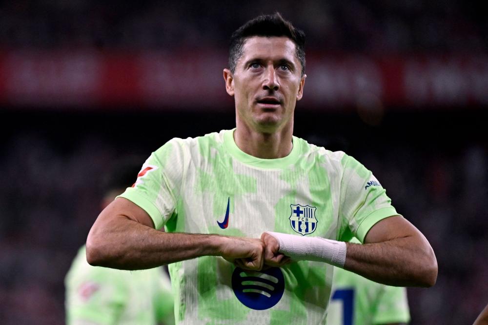 葡萄牙体育欧冠战拜仁大胆变阵，西芒昆达重返首发