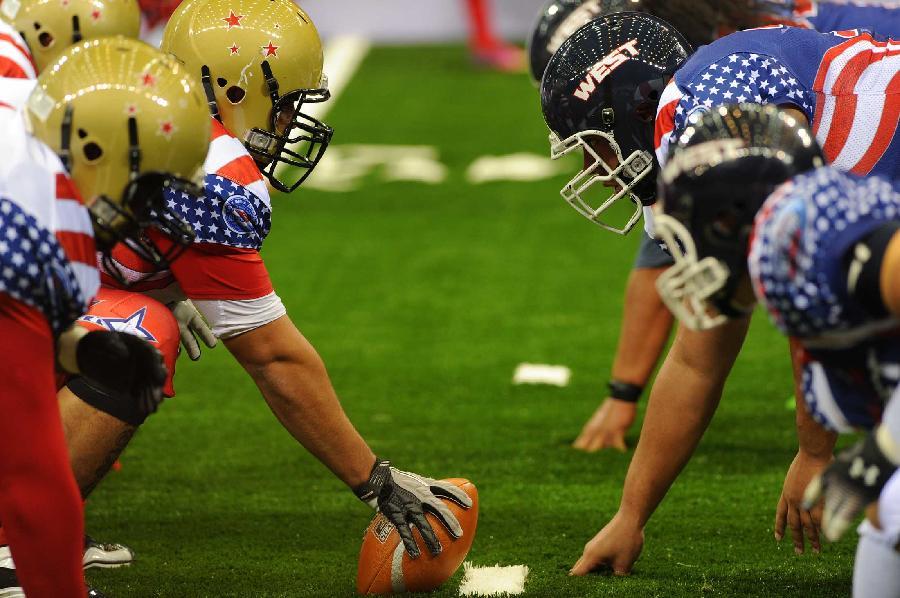 豪宅风波后，全红婵带伤赴新疆滑雪，再次陷入争议，樊振东说对了